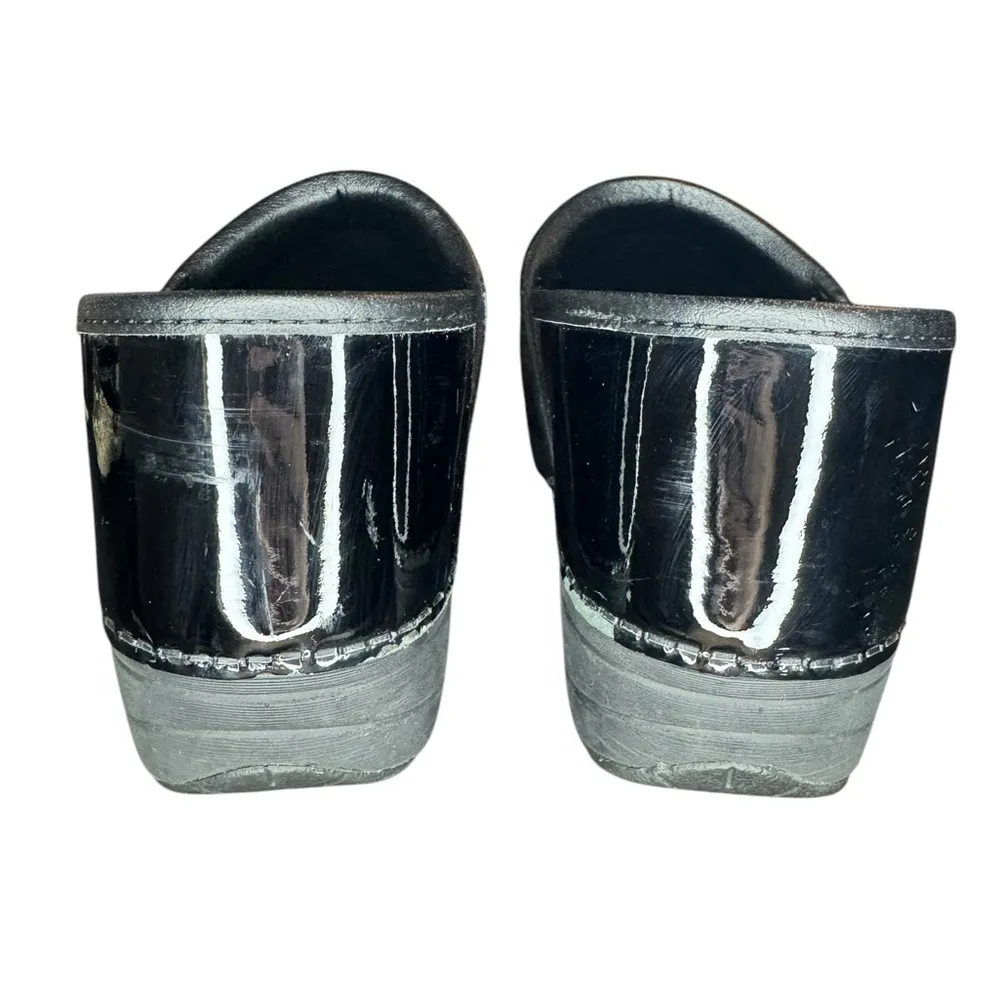 Dansko Professional XP Clogs size 39 Black Patent Leather - Image 6