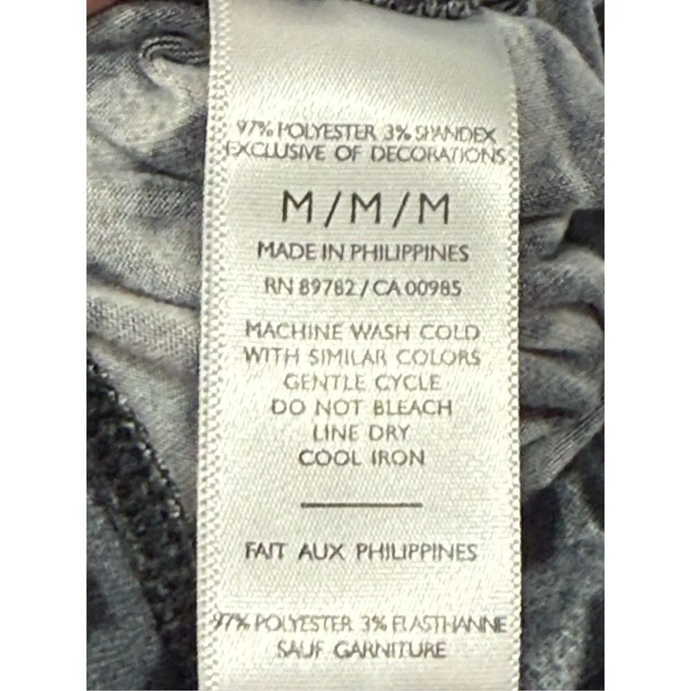 Women’s Natori 2 piece pant pajama set leopard size medium - Image 6