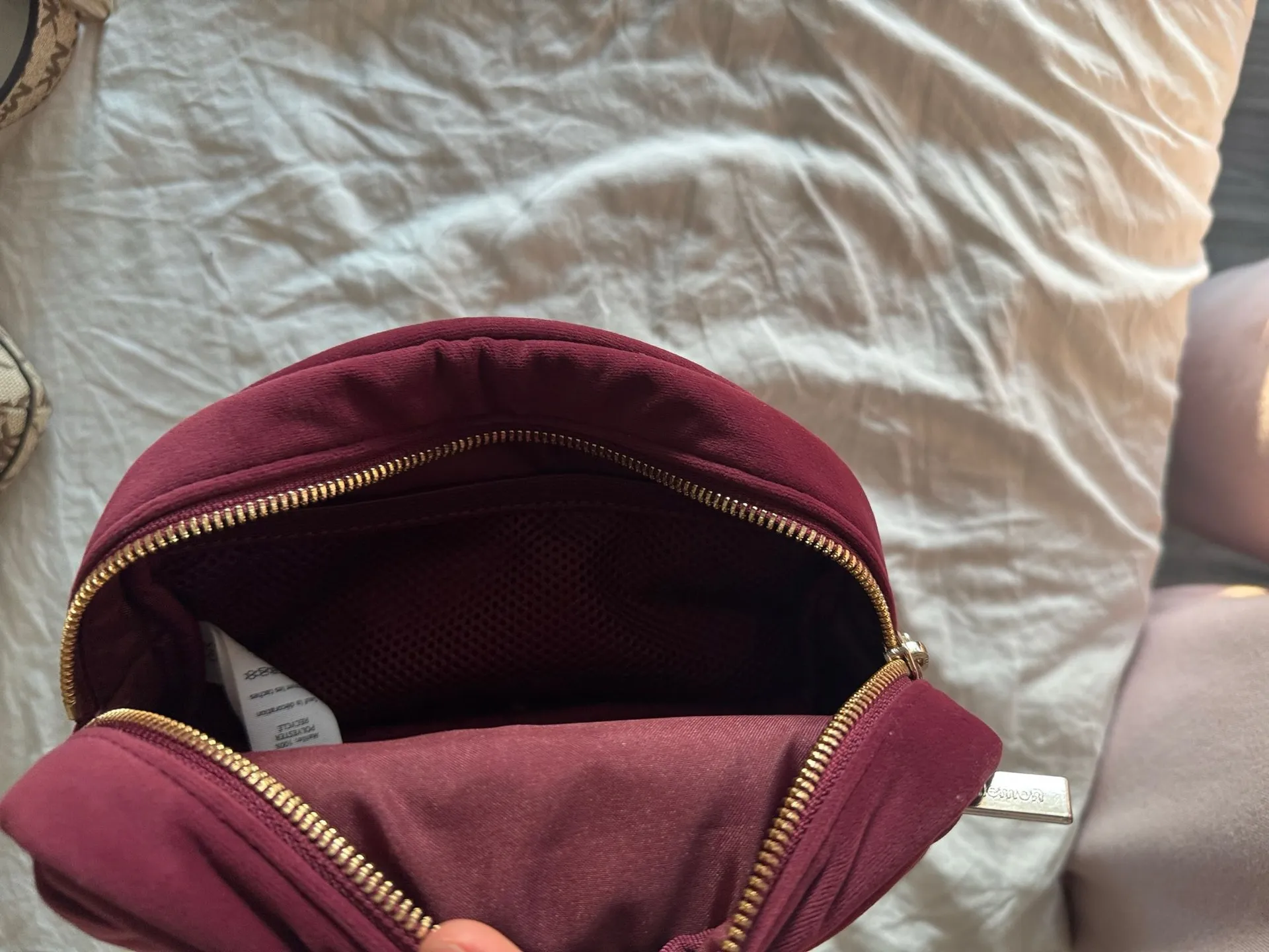 Lululemon Go Getter Pouch - Image 4