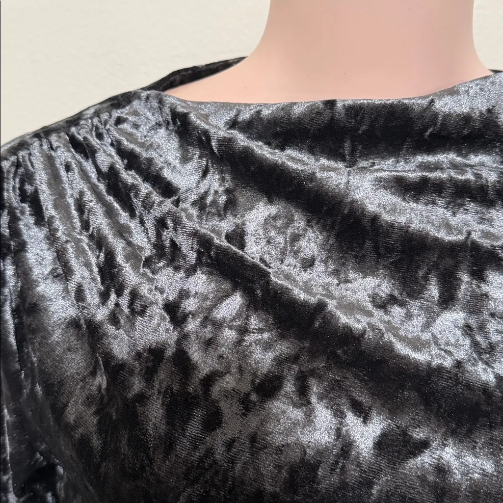 H&M gray velvety woman long sleeve dress size small - Image 5