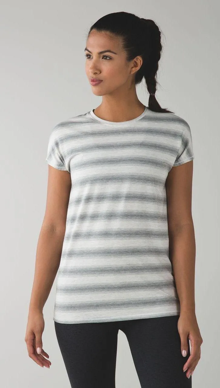 Lululemon Find Your Zen Short Sleeve - Image 4