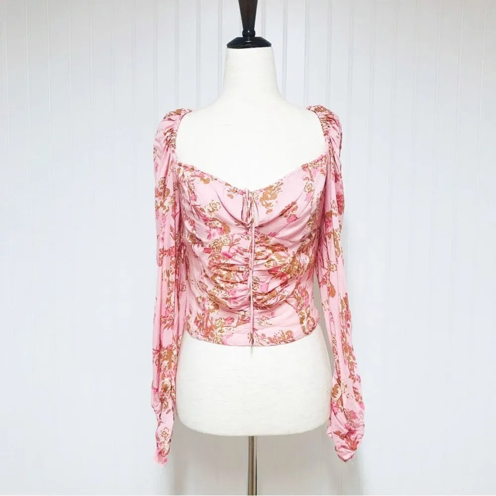 FREE PEOPLE Hilary Pink Floral‎ Crop Top Puff Sleeve Square Neck Size Medium New - Image 2
