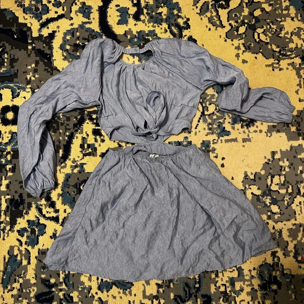 Vestiqe blue backless, long sleeve summer dress - Image 2