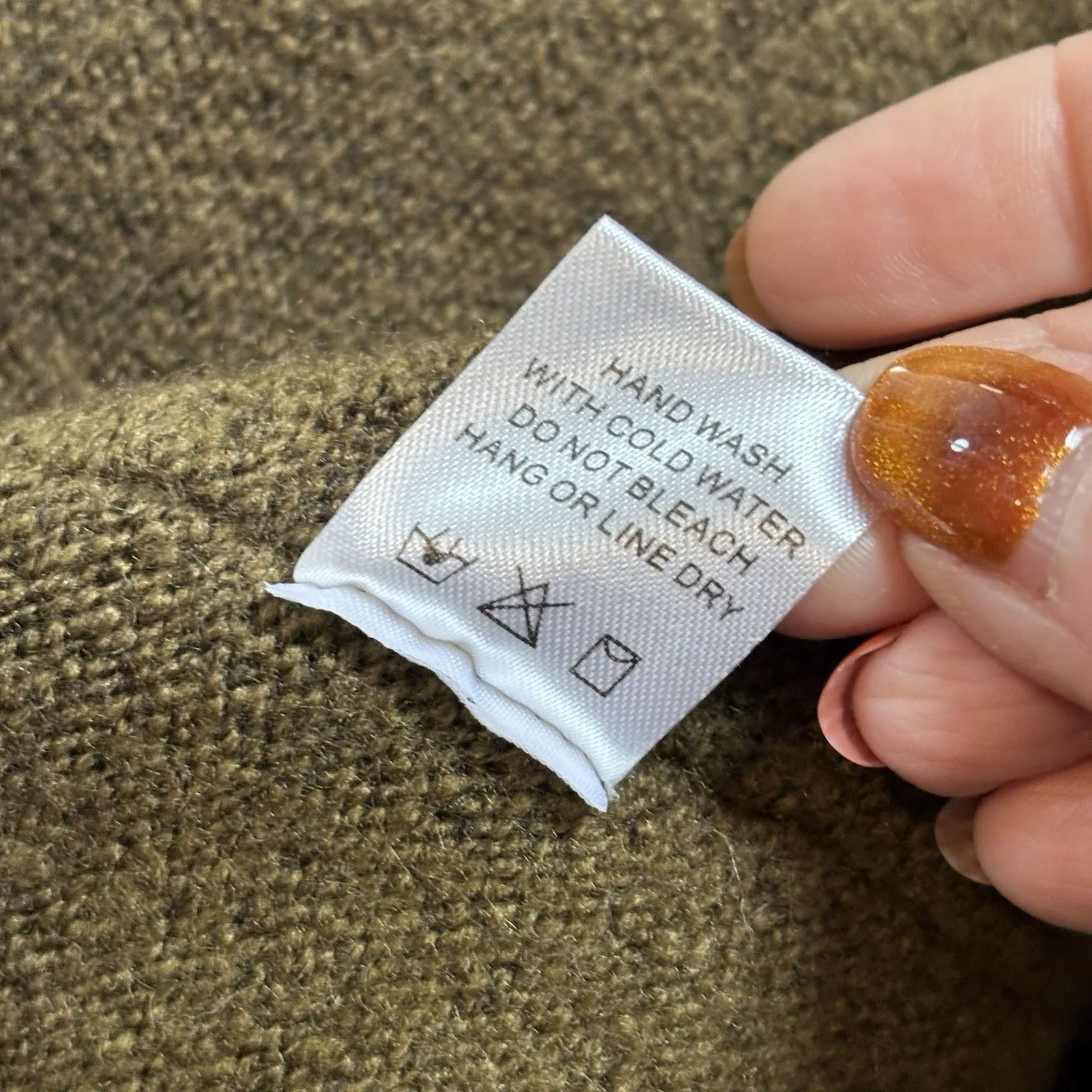 Andree By Unit oversizes Women's Olive Green Turtleneck Sweater Size Small - Image 14