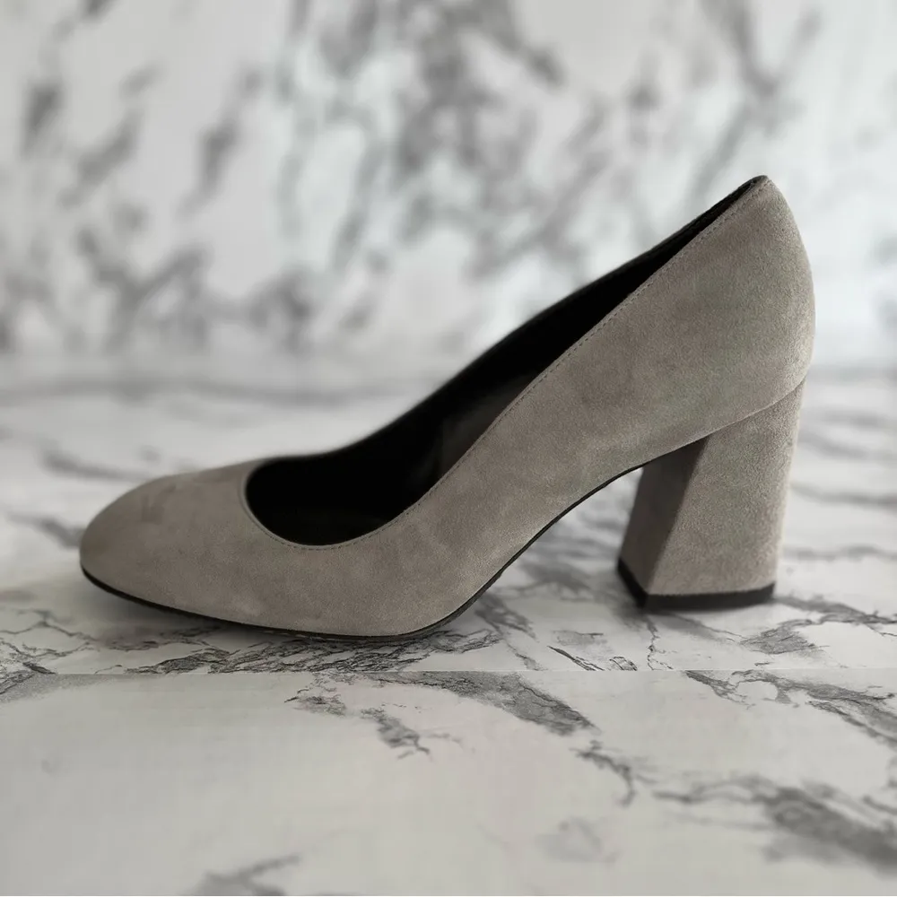 Stuart Weitzman Mary Pumps Suede Block Heel Grey 6W Classic Slip On Round Toe - Image 12