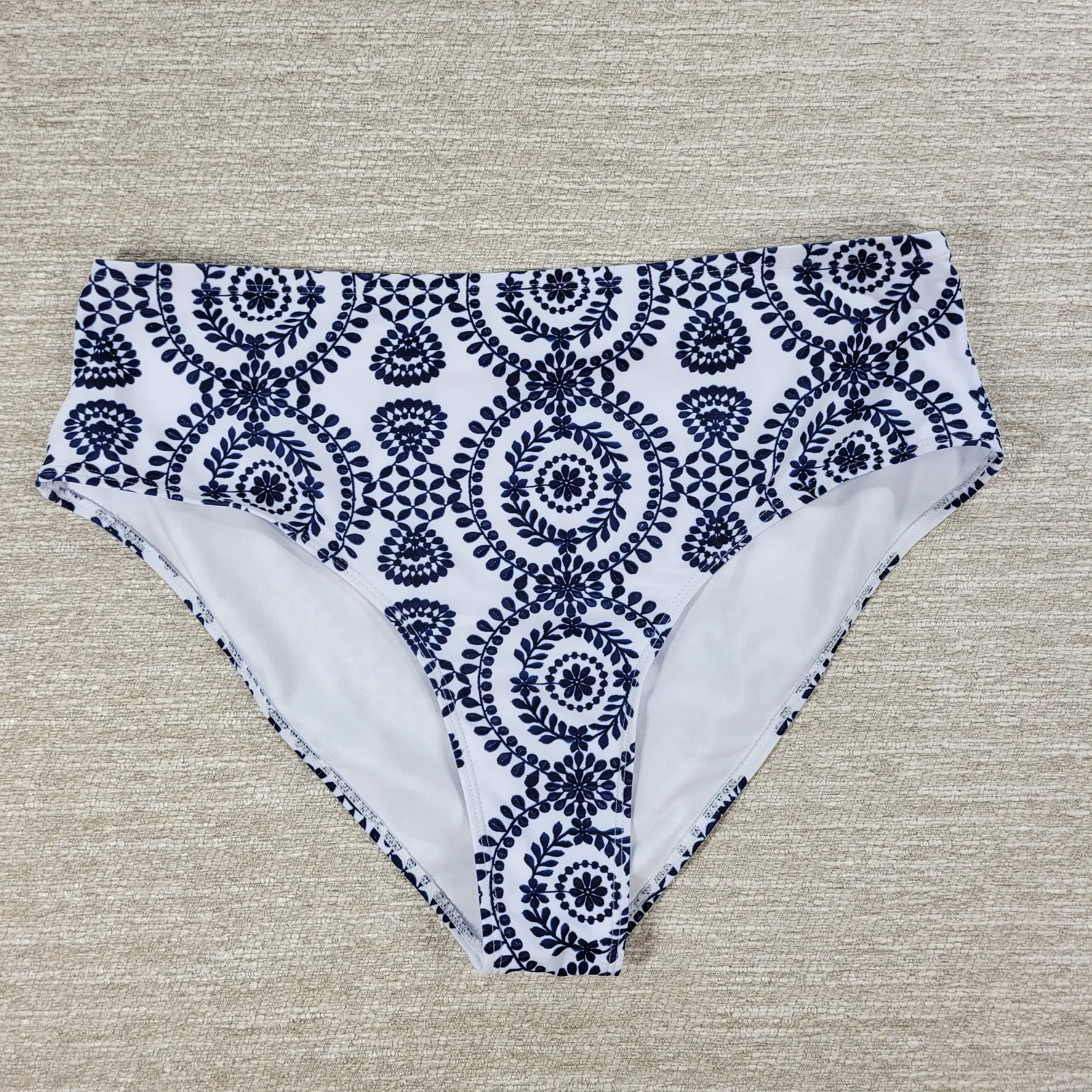 Bikini Swimwear Womens 4XL Blue‎ White Keyhole Soft Padding Swim Beach Summer Blue Size 4X - Image 6