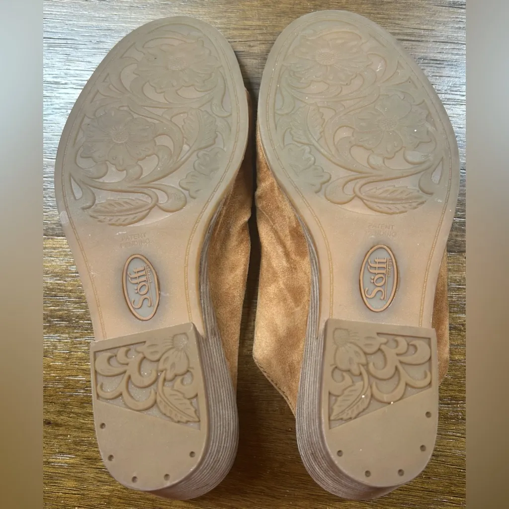 Sofft Size 7 Strathmore Italian Suede Wedge Ruched Open Toe Slide Sandals - Image 6