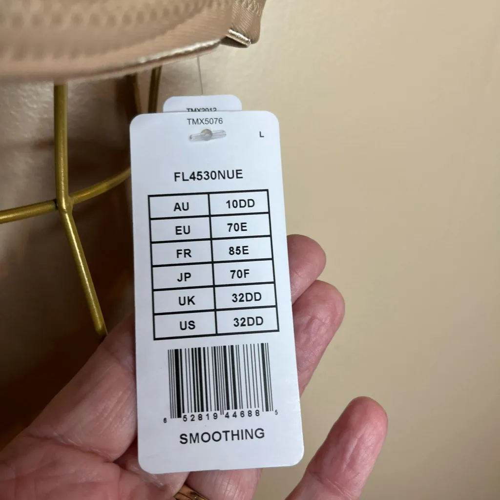 Fantasie Smoothing Moulded Strapless 32DD 32E Bra Nude Tan Size undefined - Image 3