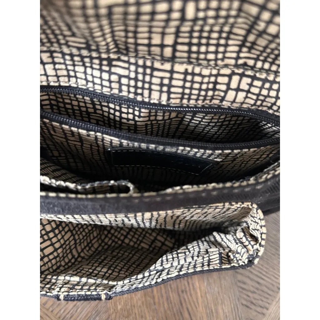 Fossil Black Crossbody Canvas Bag Embroidered Floral Patch & Adjustable … - Image 9