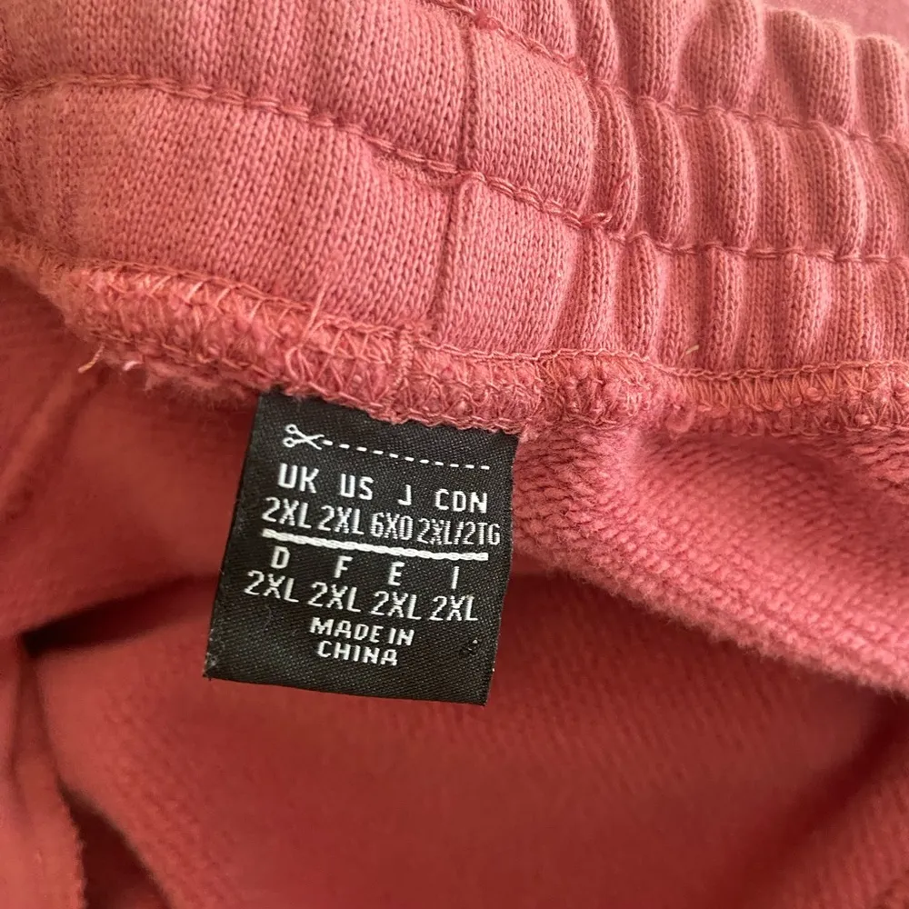 Adidas ORIGINAL KAVAL SWEATPANTS Trace MaroonPink Built For Purpose Pants - Image 4