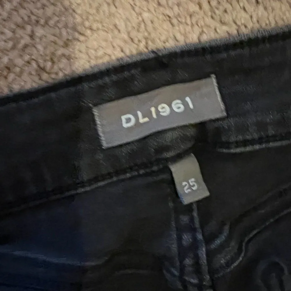 DL1961 Black Margaux high rise ankle skinny jeans 25 - Image 7