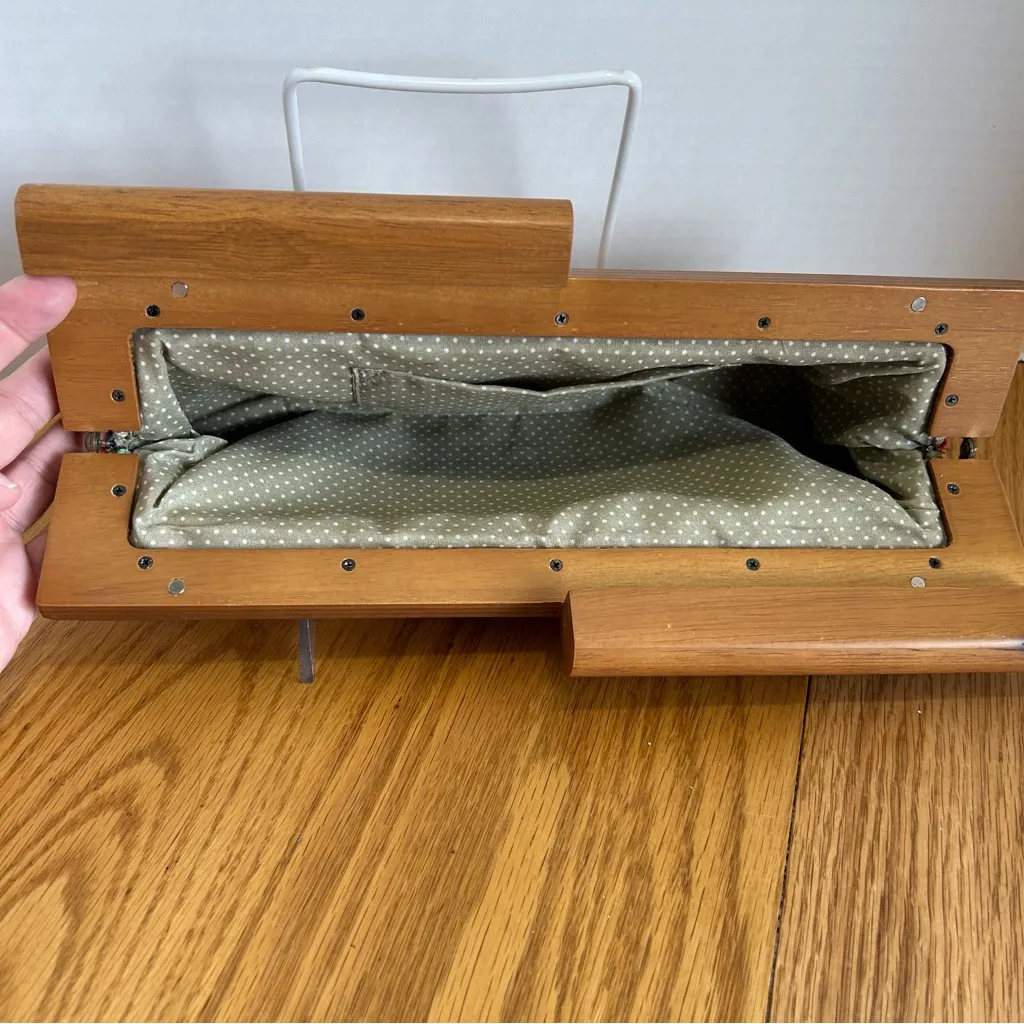 Crocheted Small Vintage Clutch Colorful Magnetic Opens Wide Rare Find Boho Glam Pink - Image 4