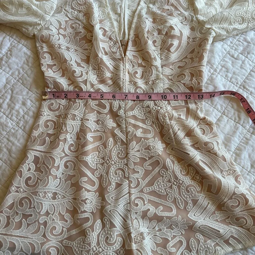 Finders Keepers Sofia Romper White Lace - Image 8