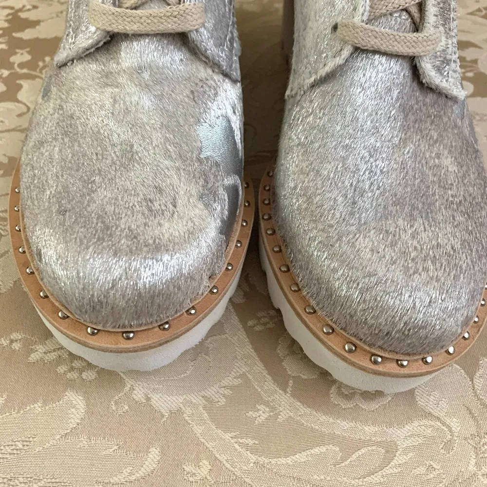 Dolce Vita Hinto Ankle Boots in Silver Metallic Calf Hair - Image 10