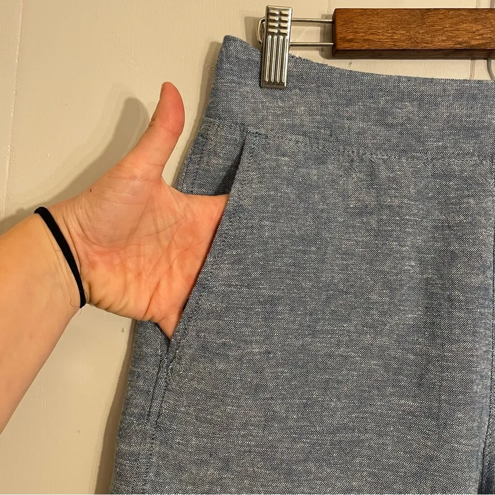 Gap Women’s High Rise Linen Blend Chambray Shorts Sz Medium Contemporary Casual - Image 5