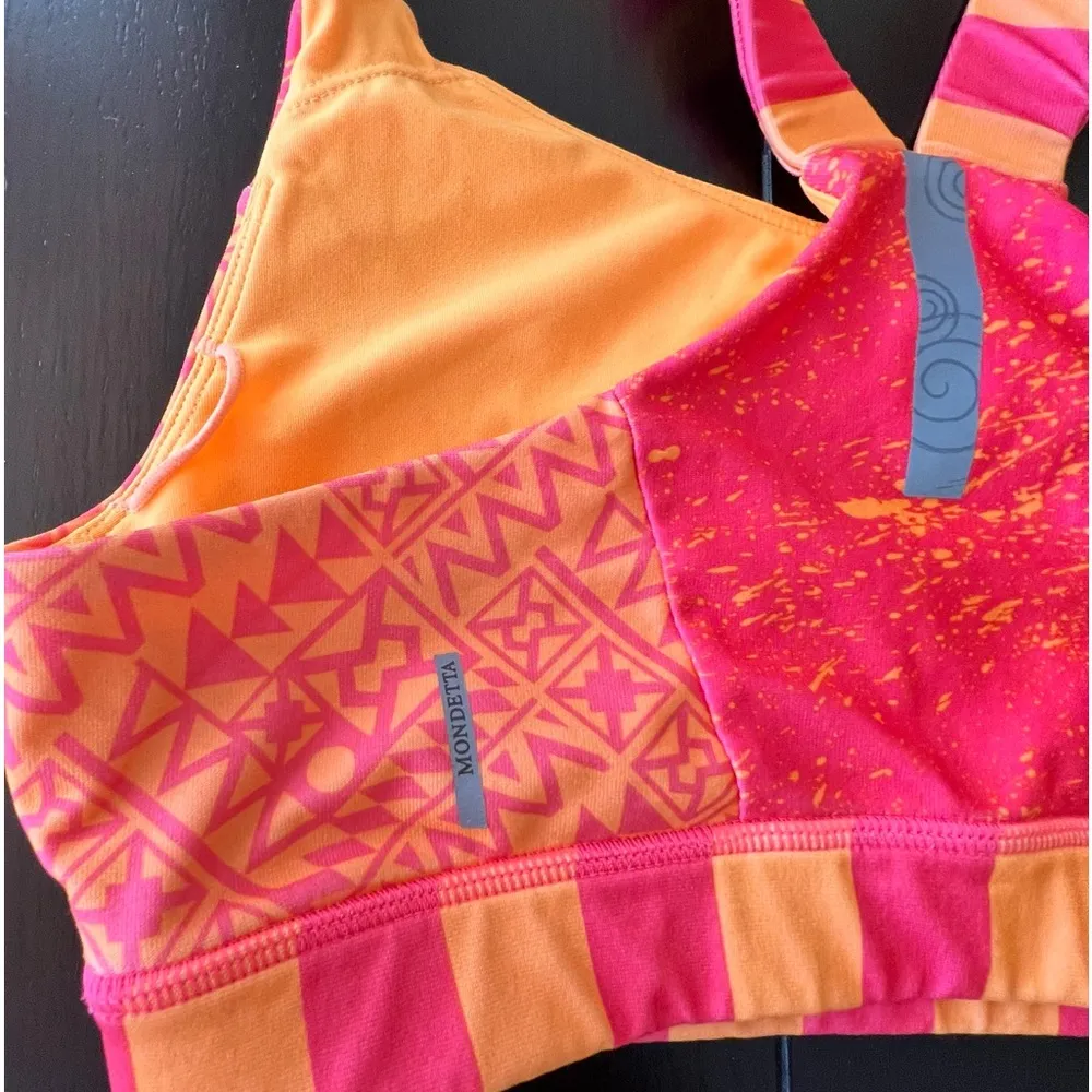 Mondetta Sports Bra Sz. Medium - Image 3