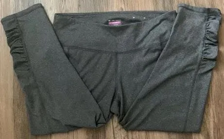 Tek Gear Shapewear Capri Leggings - Image 4