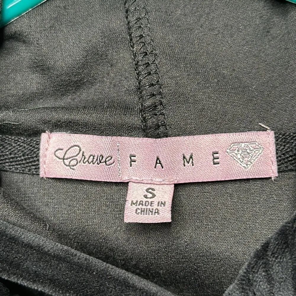 Crave Fame: Ribbed Velour Cropped Black Hoodie - Image 3