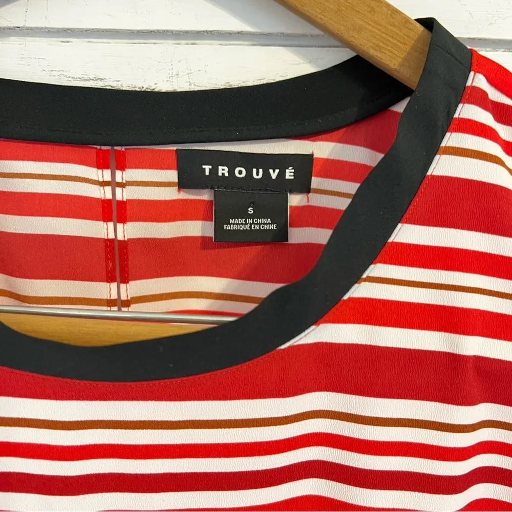 Trouvé Striped Peekaboo Back Blouse. Size Small. NWT. - Image 5