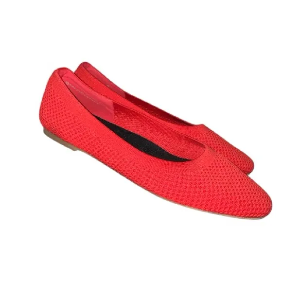 Women's Red Flats blondo. New - Image 5