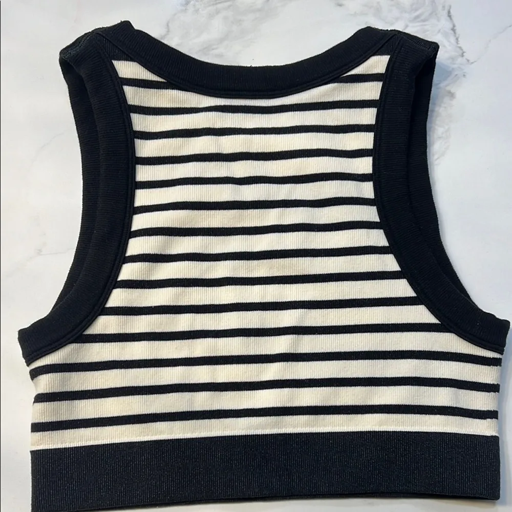 Aerie Black and White Fitted Crop Tank Top - Image 3