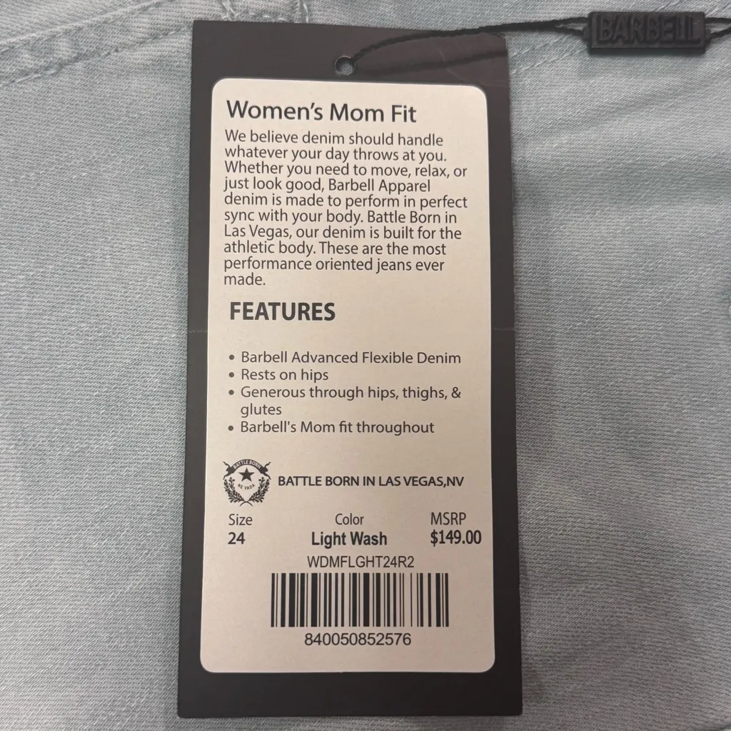 NWT Barbell Apparel Women's Mom Fit‎ High Rise Light Wash Jeans Size 24 Gray - Image 4