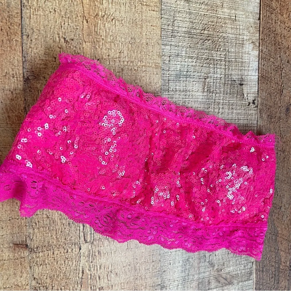 Tarea Rue 21 Medium Juniors Sequin Lace Hot Pink Bandeau Bra Top - Image 3