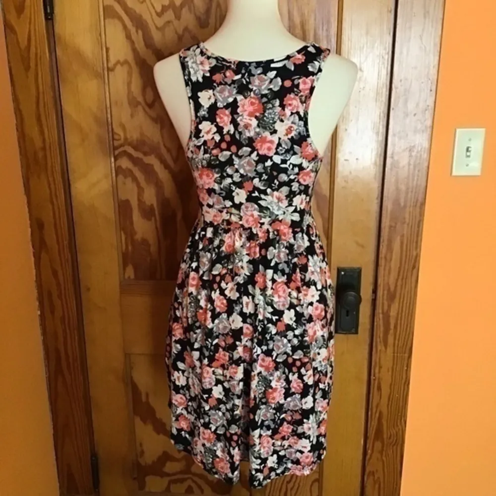 Floral drop waist dress Black Size M - Image 6