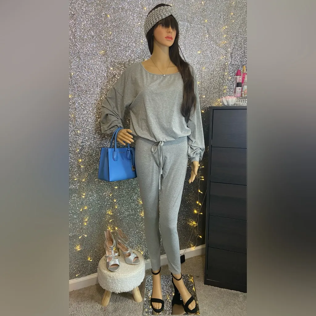 SHEIN Long Sleeve Top & bottom loungewear set! - Image 2