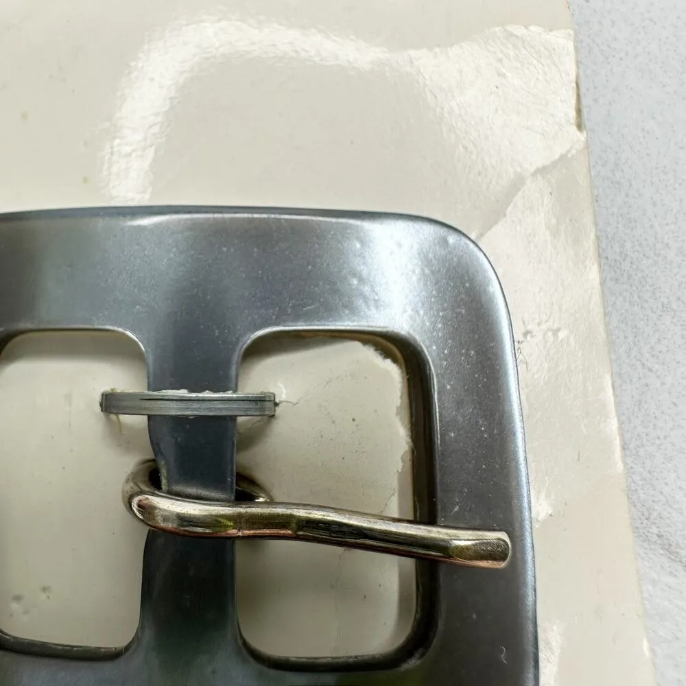 Vintage Costumakers Small Simple Basic Belt Buckle - Image 6
