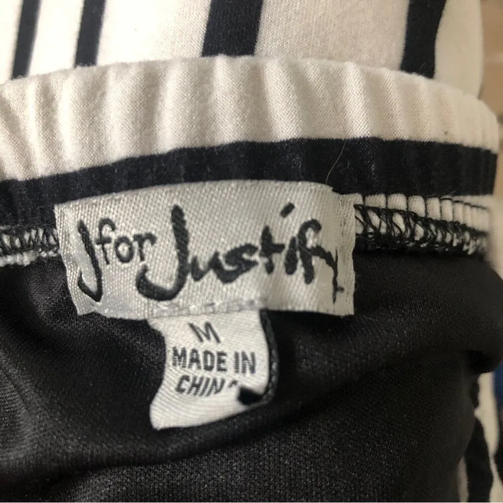 J For Justify Strapless Pockets Black and White Striped Wide Leg Romper Jumpsuit - Image 7