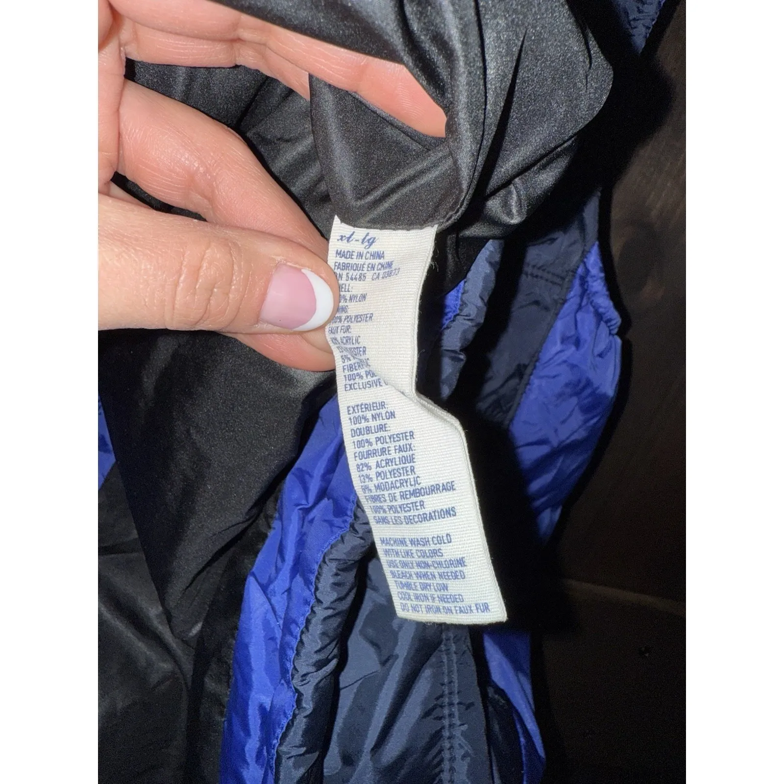 American Eagle Y2K Women's XL AE Faux‎ fur trim Hooded Puffer Vest 2010 - Image 9