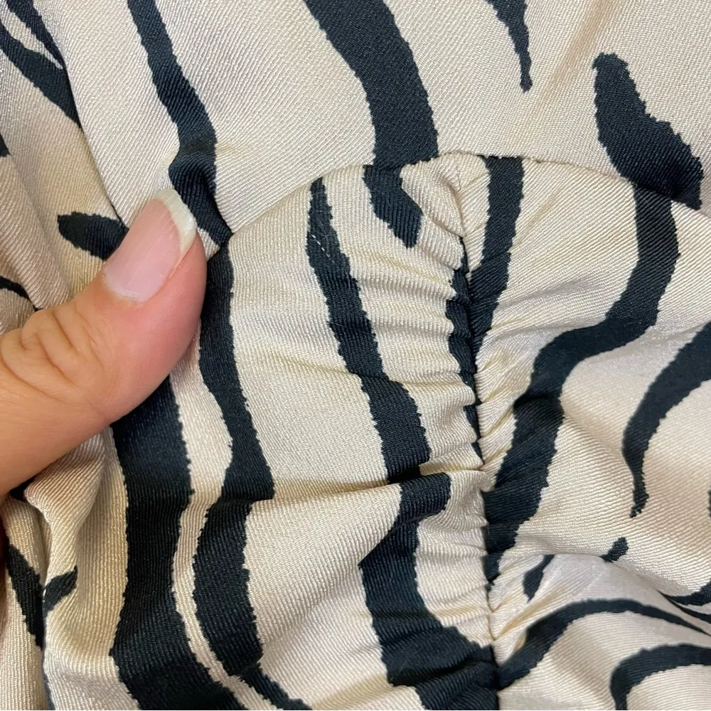 Bardot Tiger Stripe Print High Neck Rushed Mini Dress Size M - Image 10