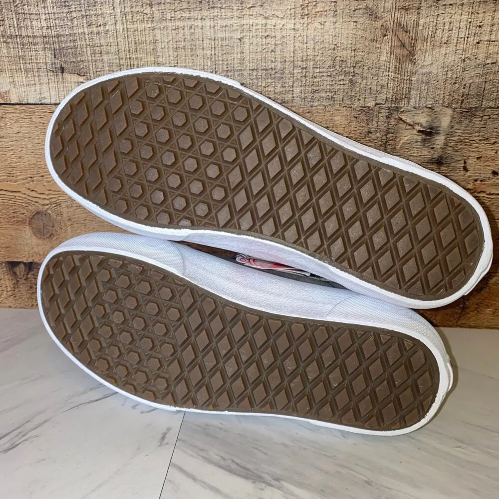 Vans Grey SK8-Hi Rabbit Frost Skate Shoes New with tags Mismatched - Image 12