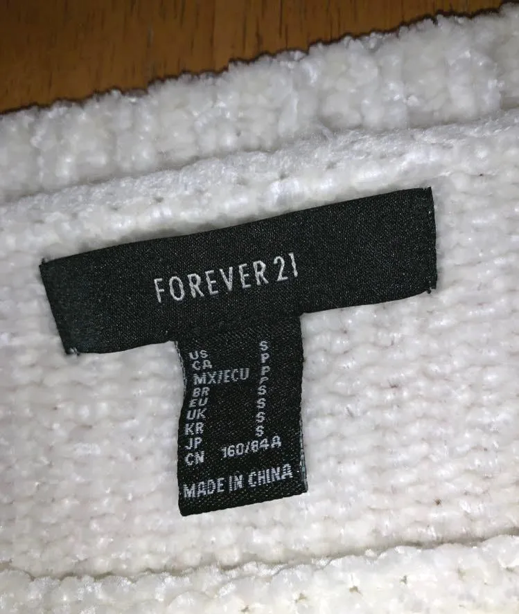 Forever 21 Crop Top Fuzzy Sweater - Image 2