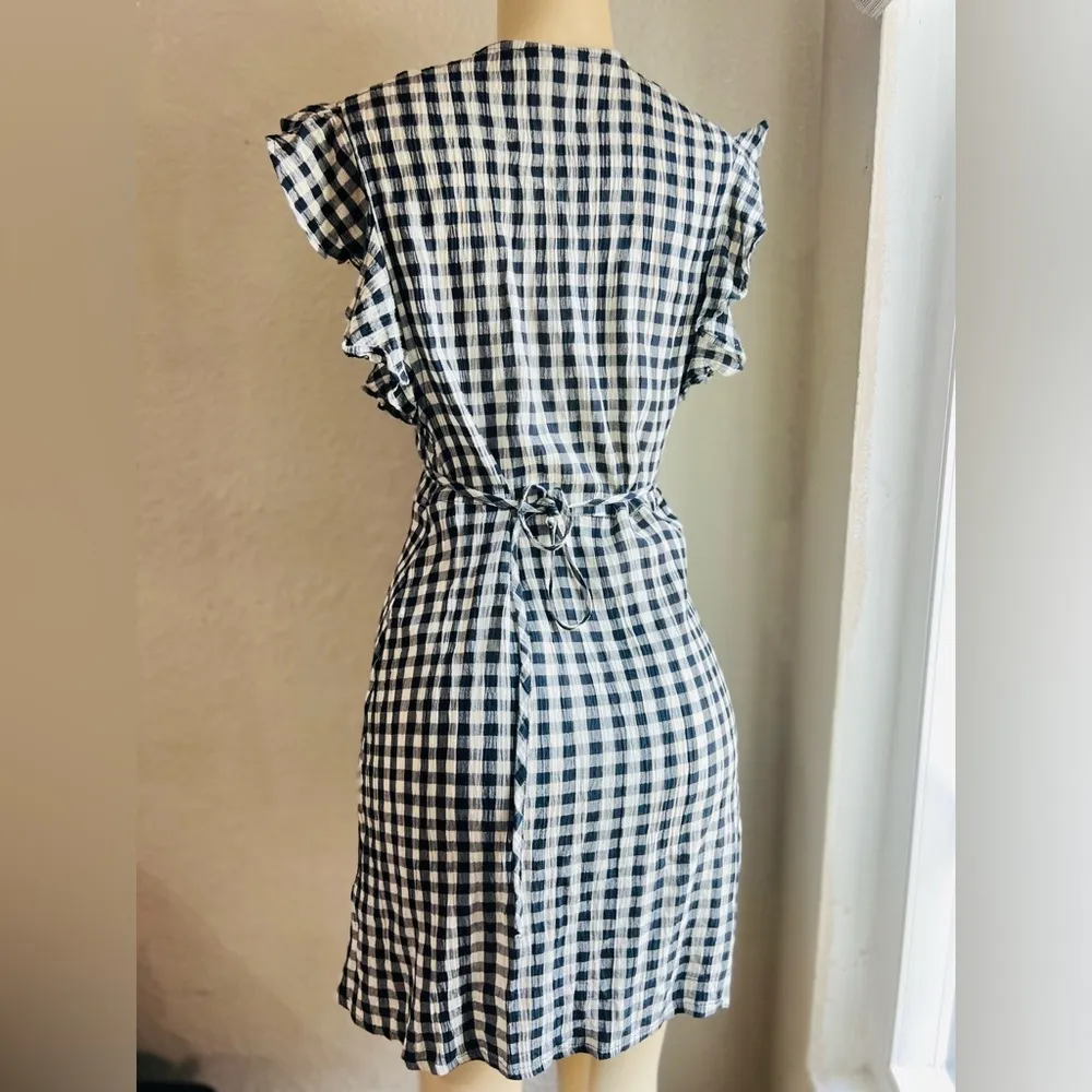 Topshop Gingham Ruffle Detail Wrap Dress size small - Image 8