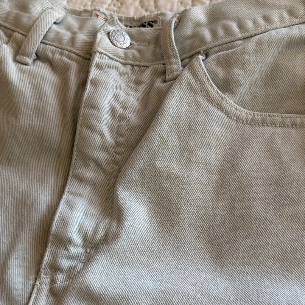 Vintage Guess Women's Shorts - Image 4