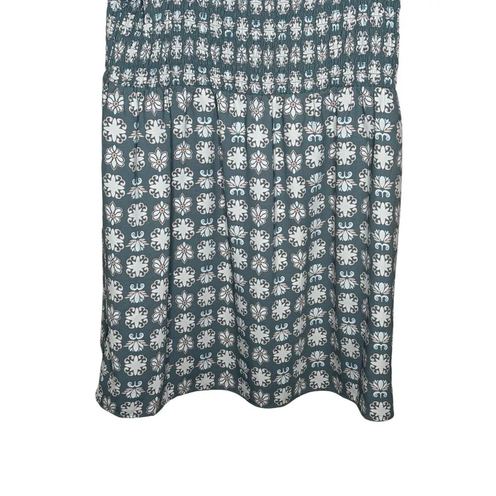 Loft Women's Dress‎ Mini Outlet Smocked Short Puff Sleeve Flare Medallion Sz.XL - Image 4