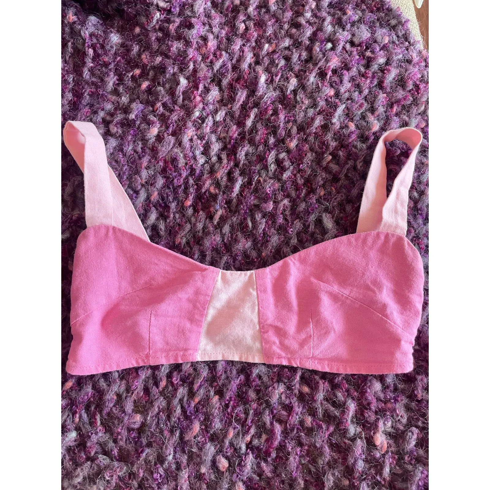 MESHKI Yalda Linen Contrast Panel Crop Top - Image 9