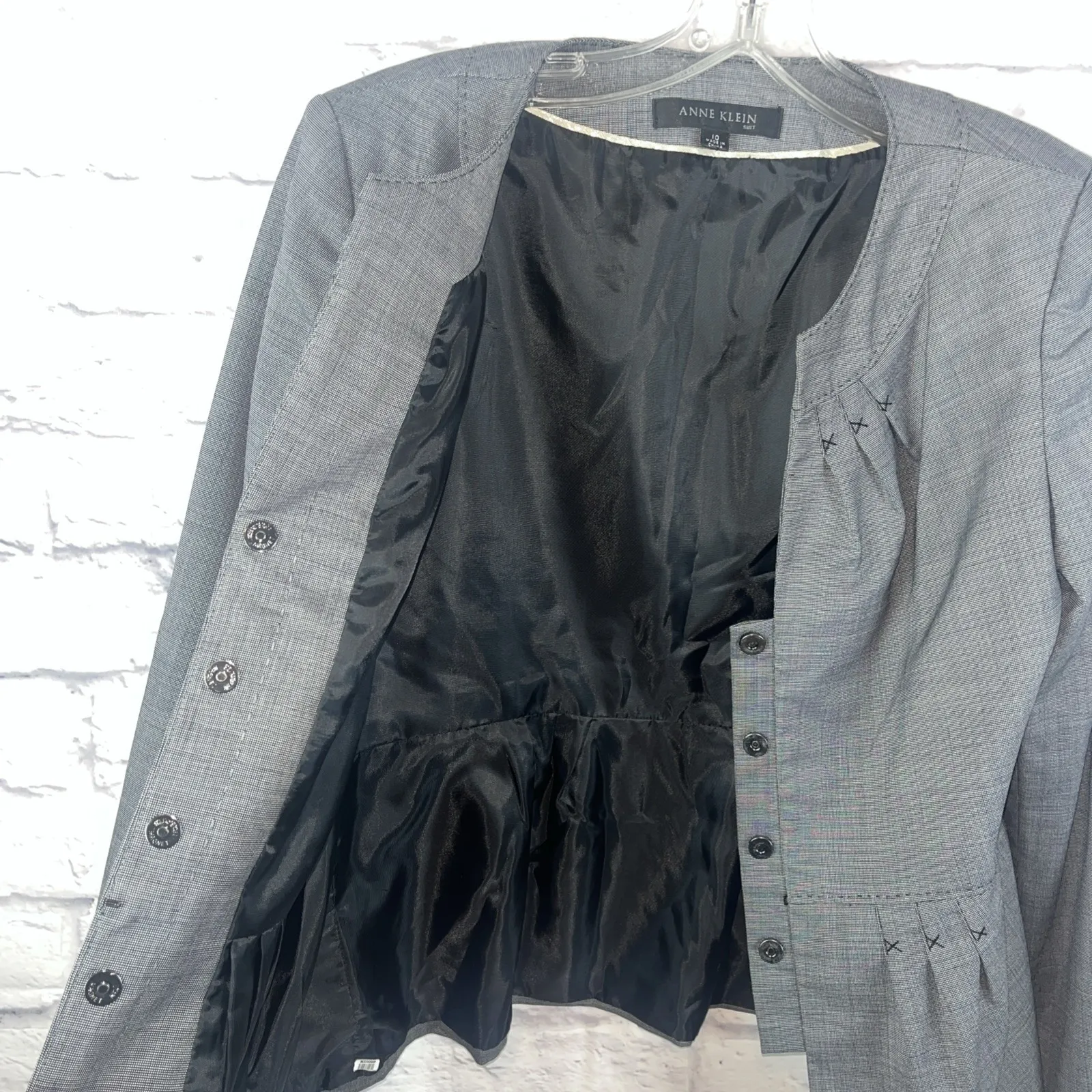 Anne Klein Women's 2 Piece Skirt Suit Wool Career Chic Blend Set Size 10 - Image 5