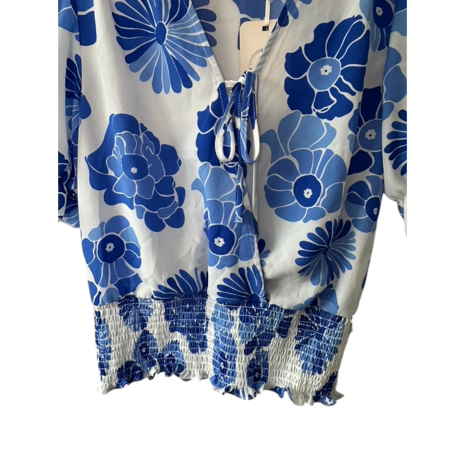 Blousology Blue & White Floral Surplice Tie Chest Ruffled Blouse Women's XS NEW - Image 5
