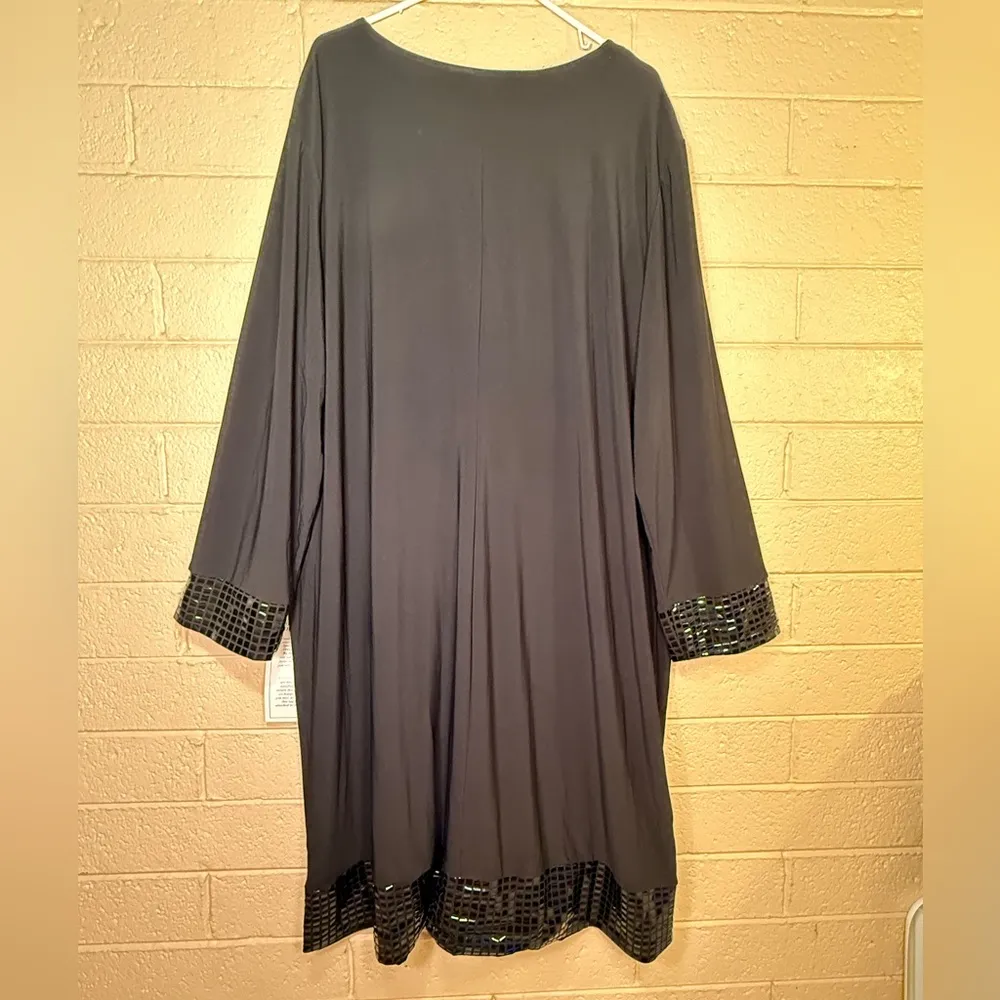 Onyx note Black Robe with Accents - Image 2