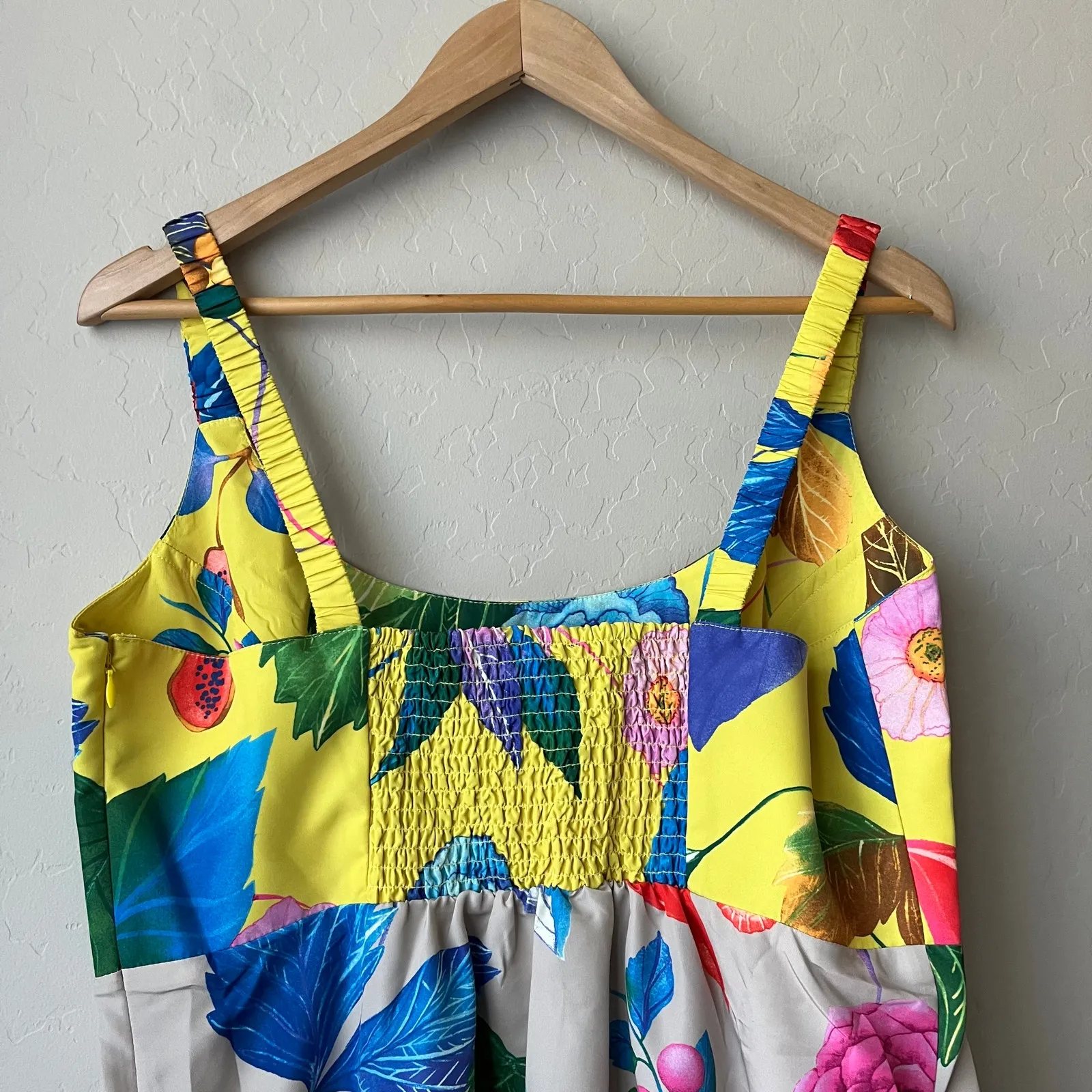 NEW Tuckernuck Dress Vivid Jardin Dominique Midi Dress Floral Stawberry Print XL - Image 10