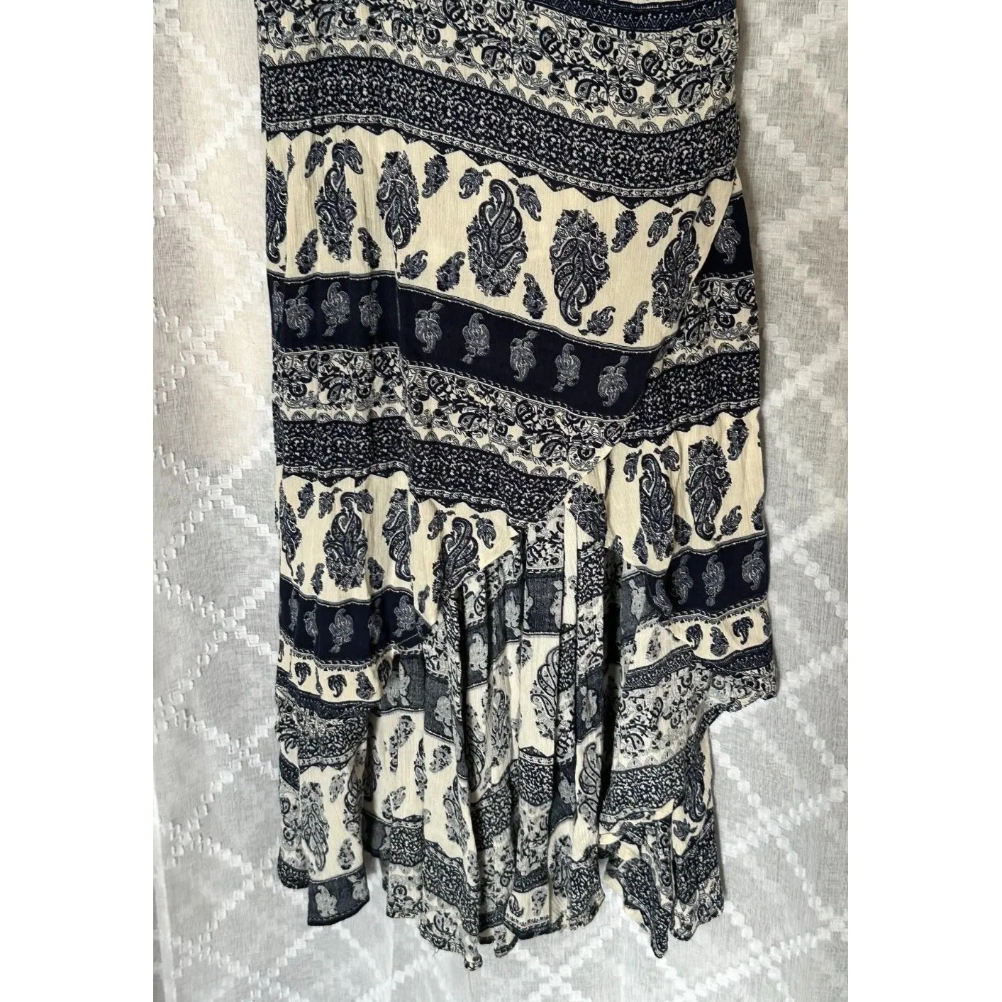 Aratta Silent Journey Embroidered Wrap Dress Size Large Purple Pink Floral - Image 5