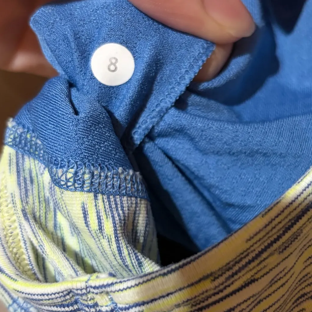 Lululemon tank top - Image 3