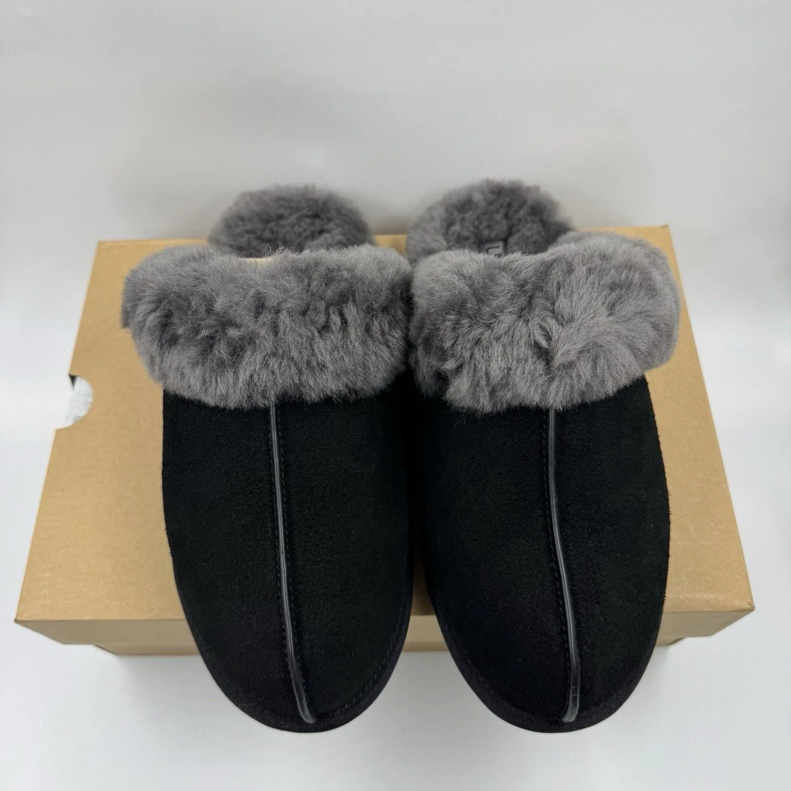 Ugg Australia Women’s Scuffette II Slippers – Suede Black/Grey – Size 8 New - Image 8