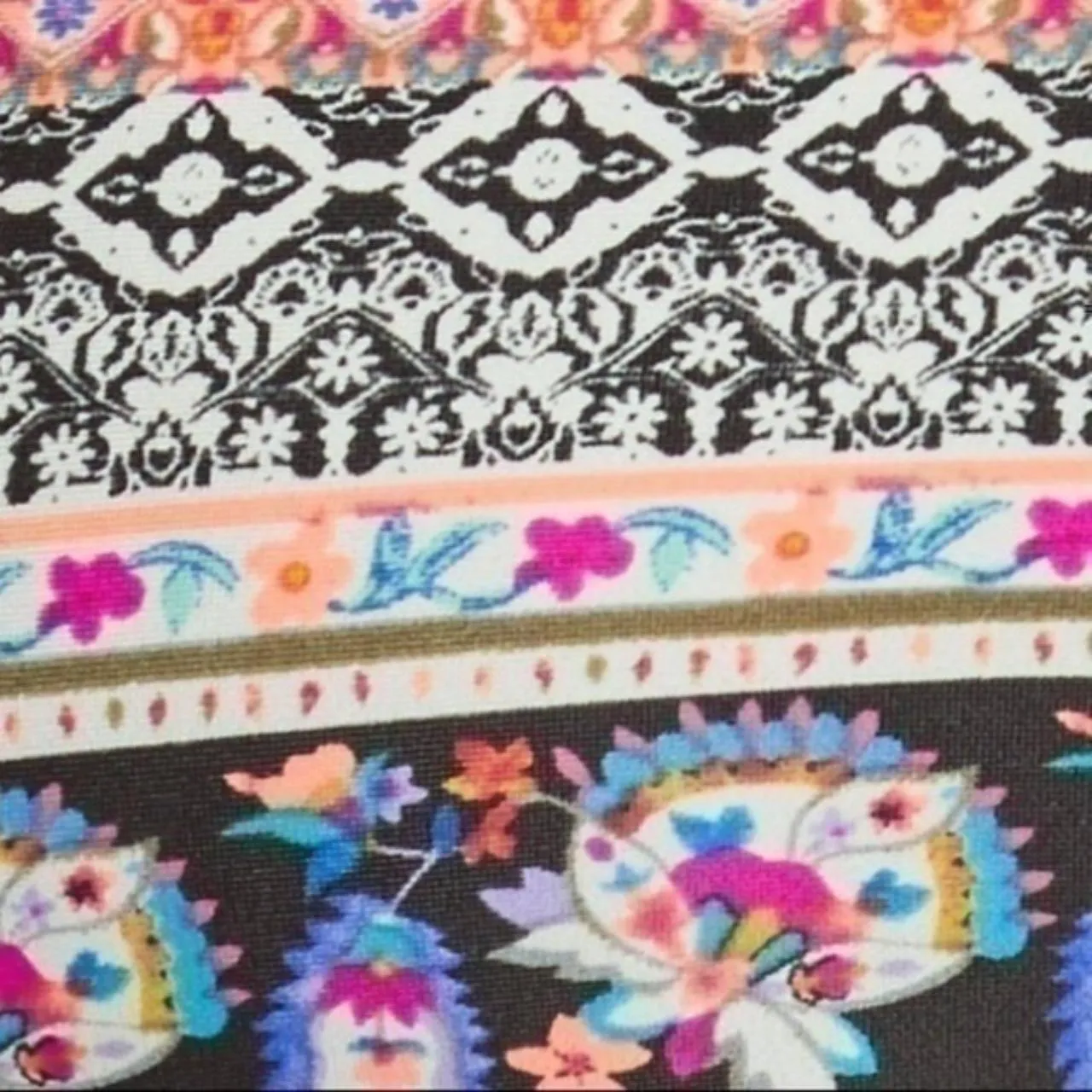 Eidon Gemini Poppy Sporty Bikini Top And Bikini Bottom - Image 5