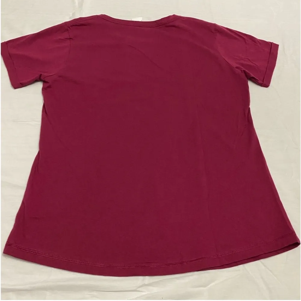 Disney’s Women’s 2022 Food and Wine Festival T-Shirt - Image 6