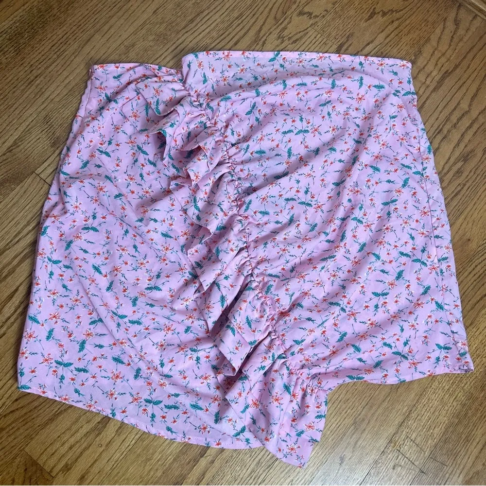 Pretty Little Thing | Pink Mini Floral Print Ruffled Skirt NWT Size 22 - Image 10