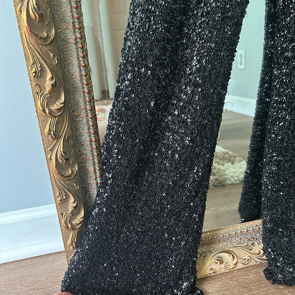 Heather Jumpsuit in Black
NBD Sequin Drape Flare - Image 5